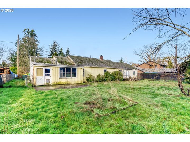 Property Photo:  11130 SW 78th Ave  OR 97223 