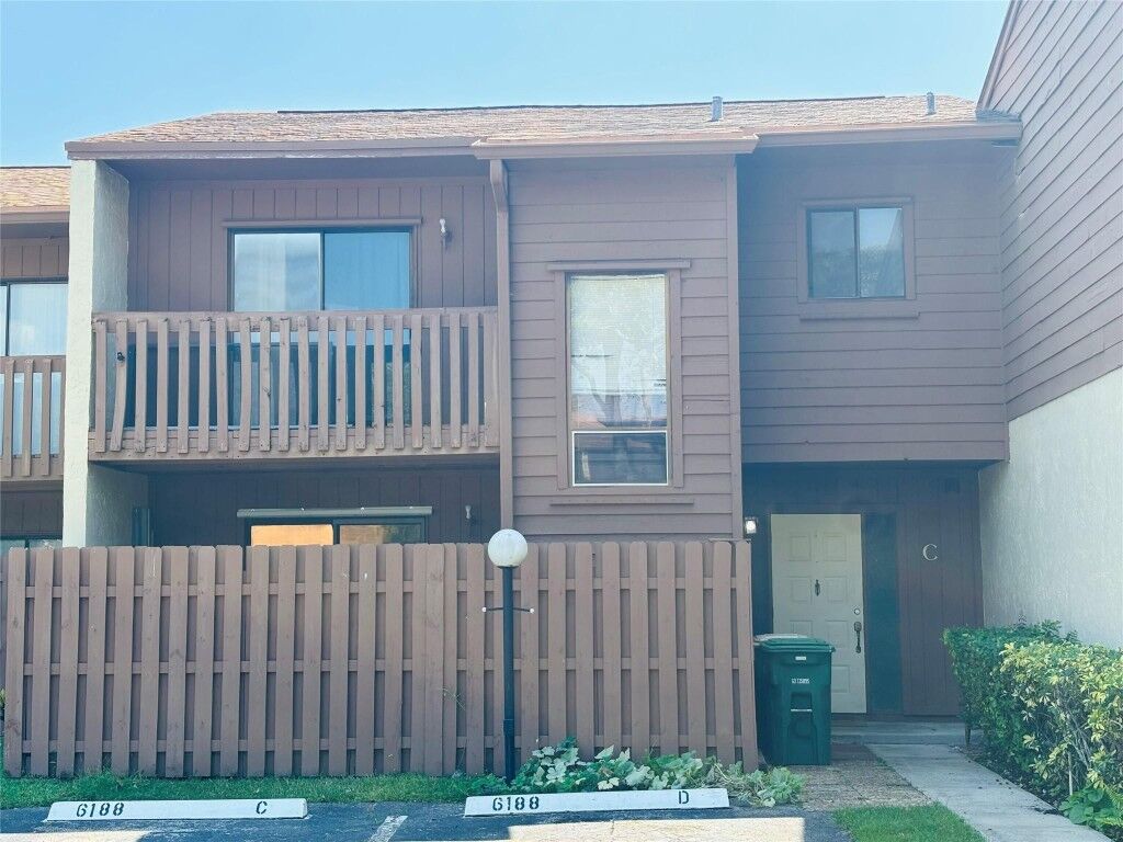 Property Photo:  6188 Pine Tree Lane C  FL 33319 