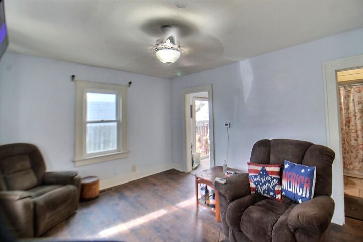 Property Photo:  1512 W 2nd St N  KS 67203 