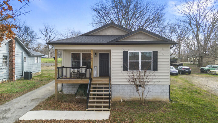 Property Photo:  1385 Wilson Avenue SE  TN 37311 