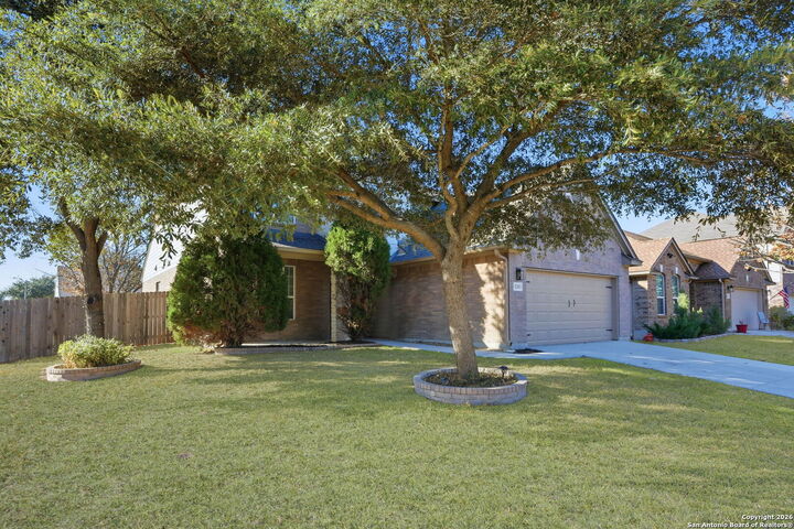 Property Photo: 5203 Roan Brk TX 78251