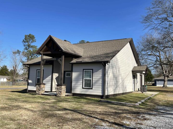 Property Photo:  110 Ohio Ave NE  AL 35077 - HANCEVIL 