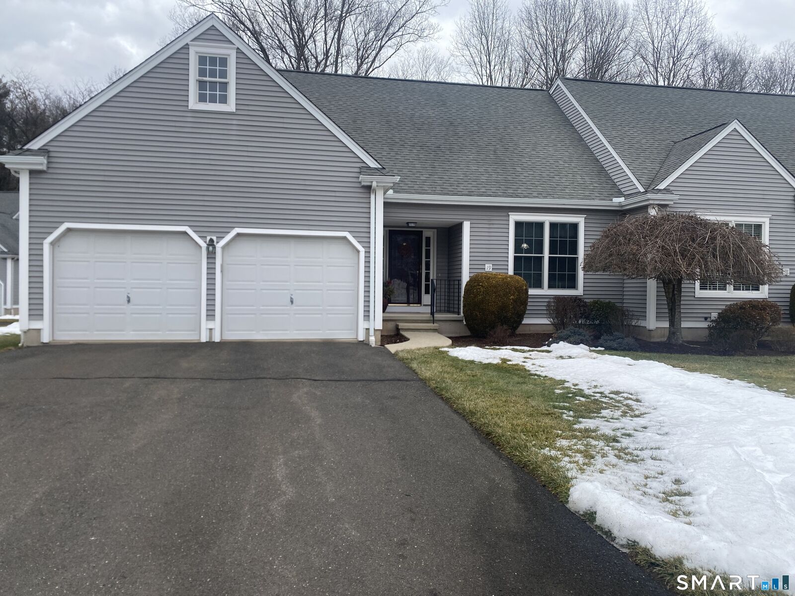 Property Photo:  36 Buckland Street 19  CT 06479 