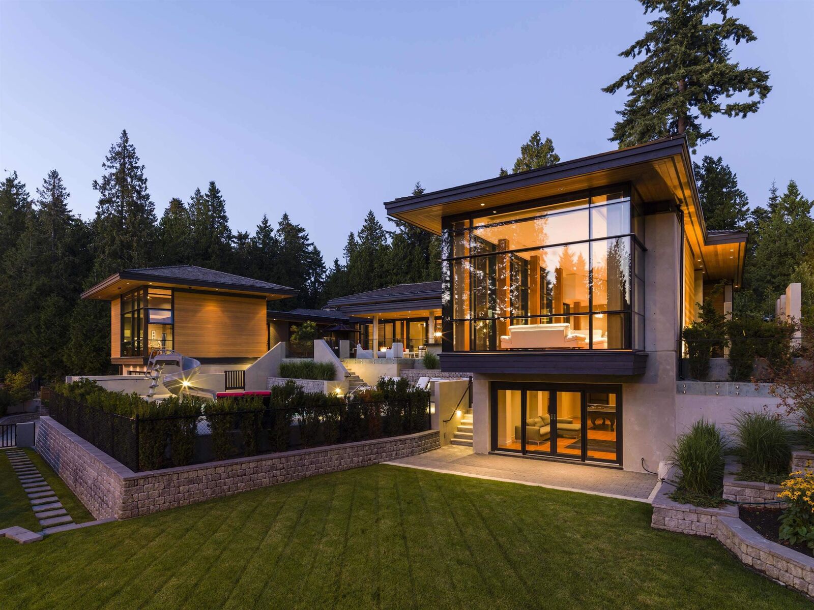 Property Photo: 13677 32 Avenue BC V4P 2B6