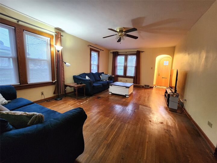 Property Photo:  4 Dartmouth Street  NY 13790 