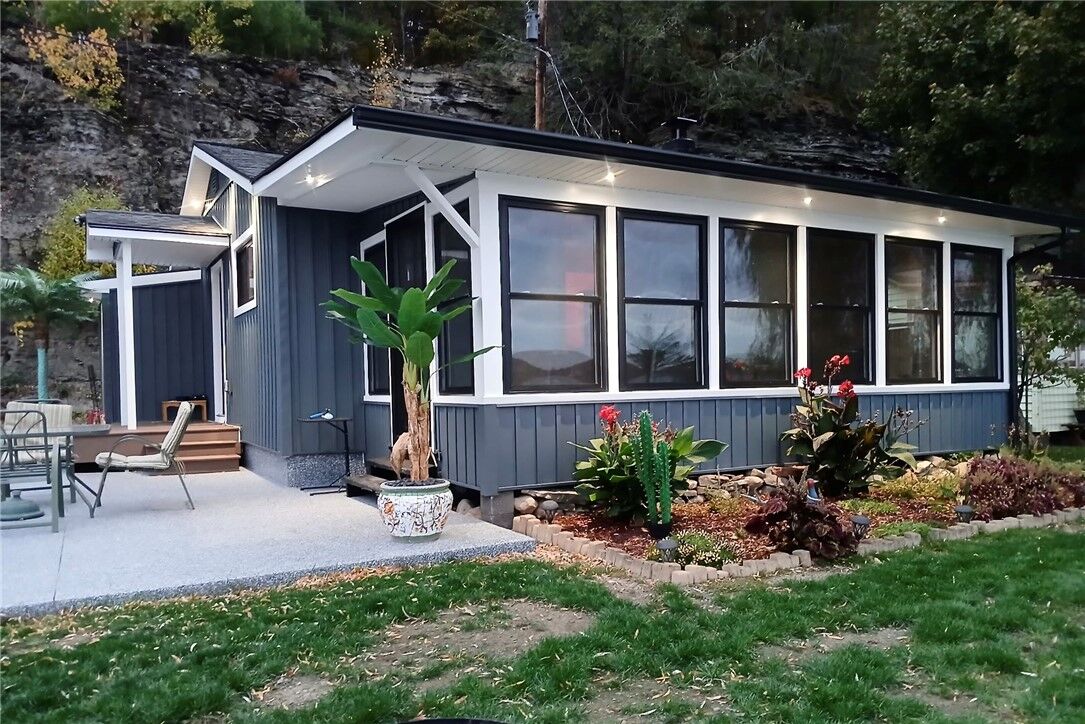 Property Photo:  4594 Green Point Road  NY 14878 