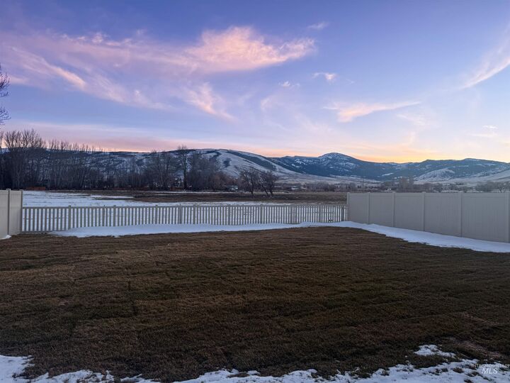 Property Photo: 225 Whitman St ID 83311