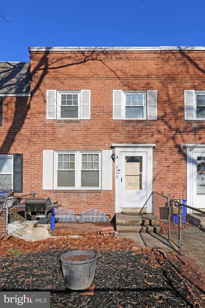Property Photo:  2340 Berryhill Street  PA 17104 