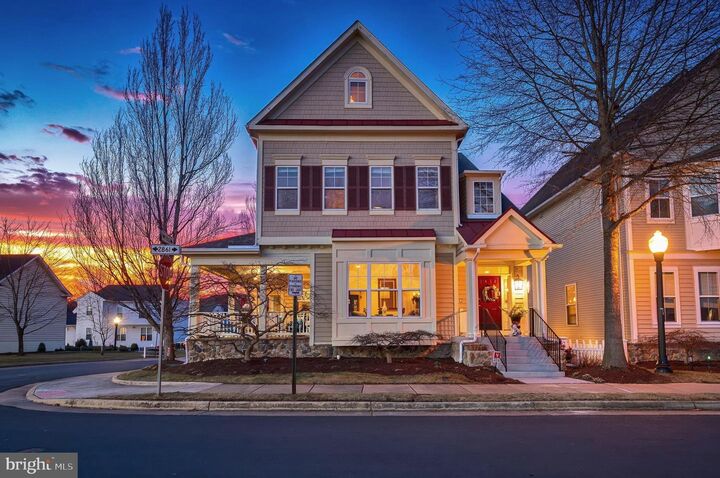 Property Photo:  36107 Legend Drive  VA 20141 