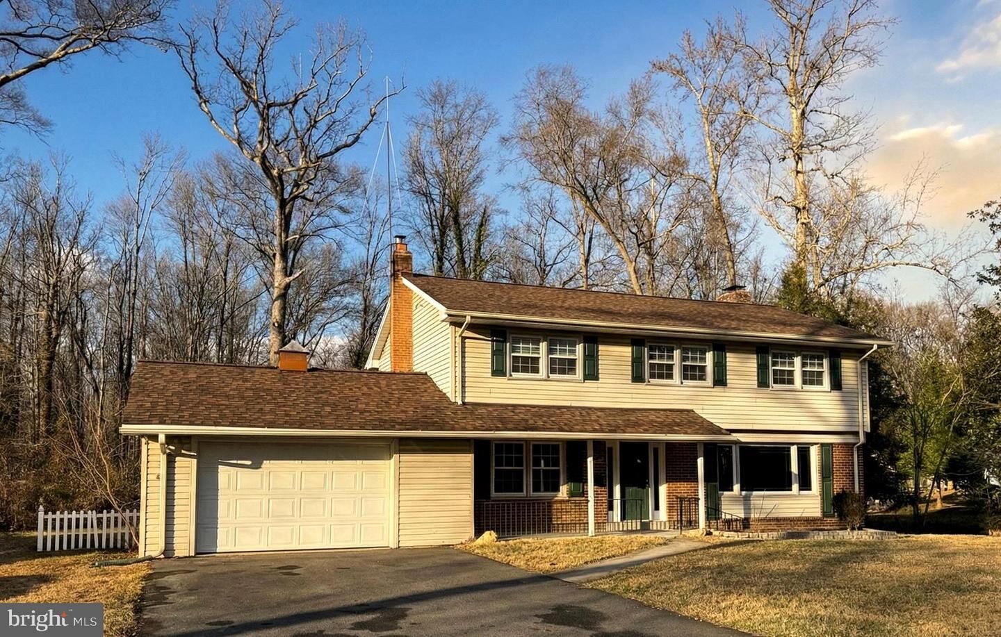 Property Photo:  4312 Robertson Boulevard  VA 22309 