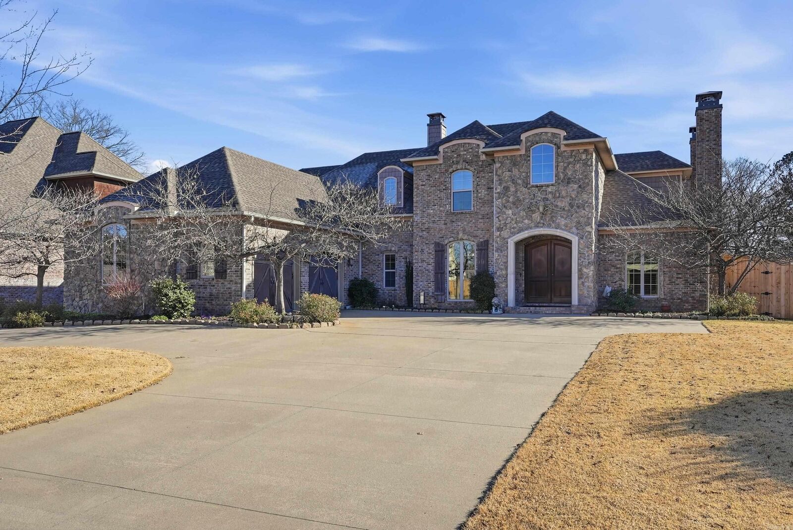 Property Photo:  1120 Applewood Drive  AR 72034 