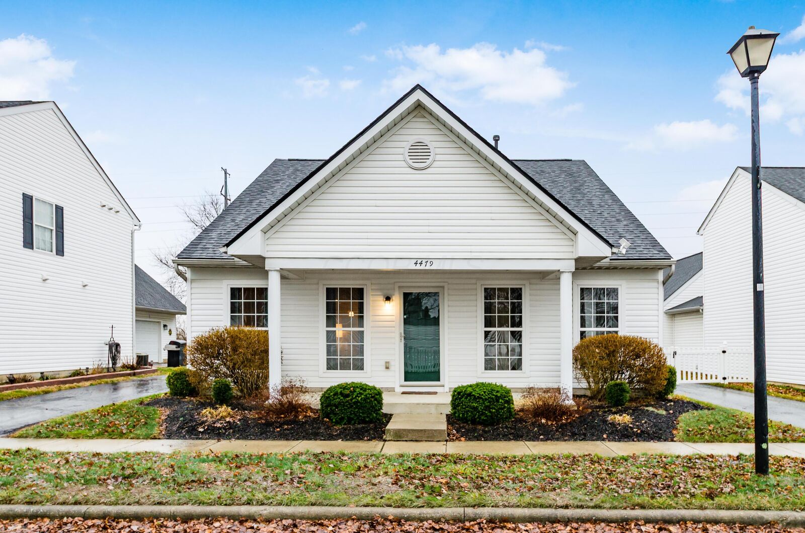 Property Photo: 4479 Stranton Park Drive OH 43123