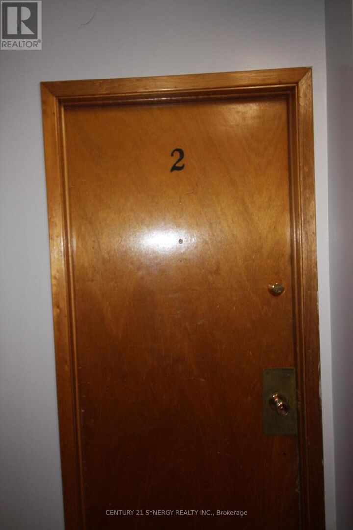 Property Photo:  173 Park Avenue 2  ON K7C 2G9 