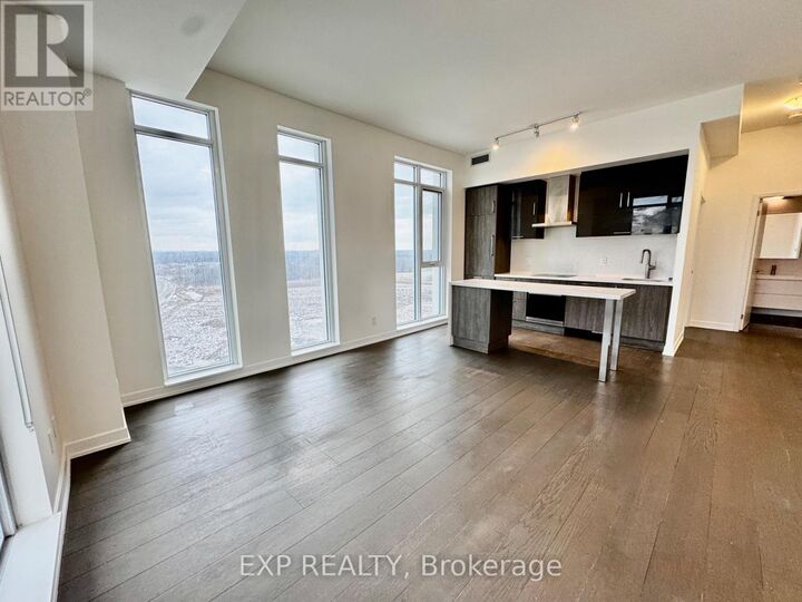 Property Photo: 292 Verdale Crossing 1004 ON L6G 1B3