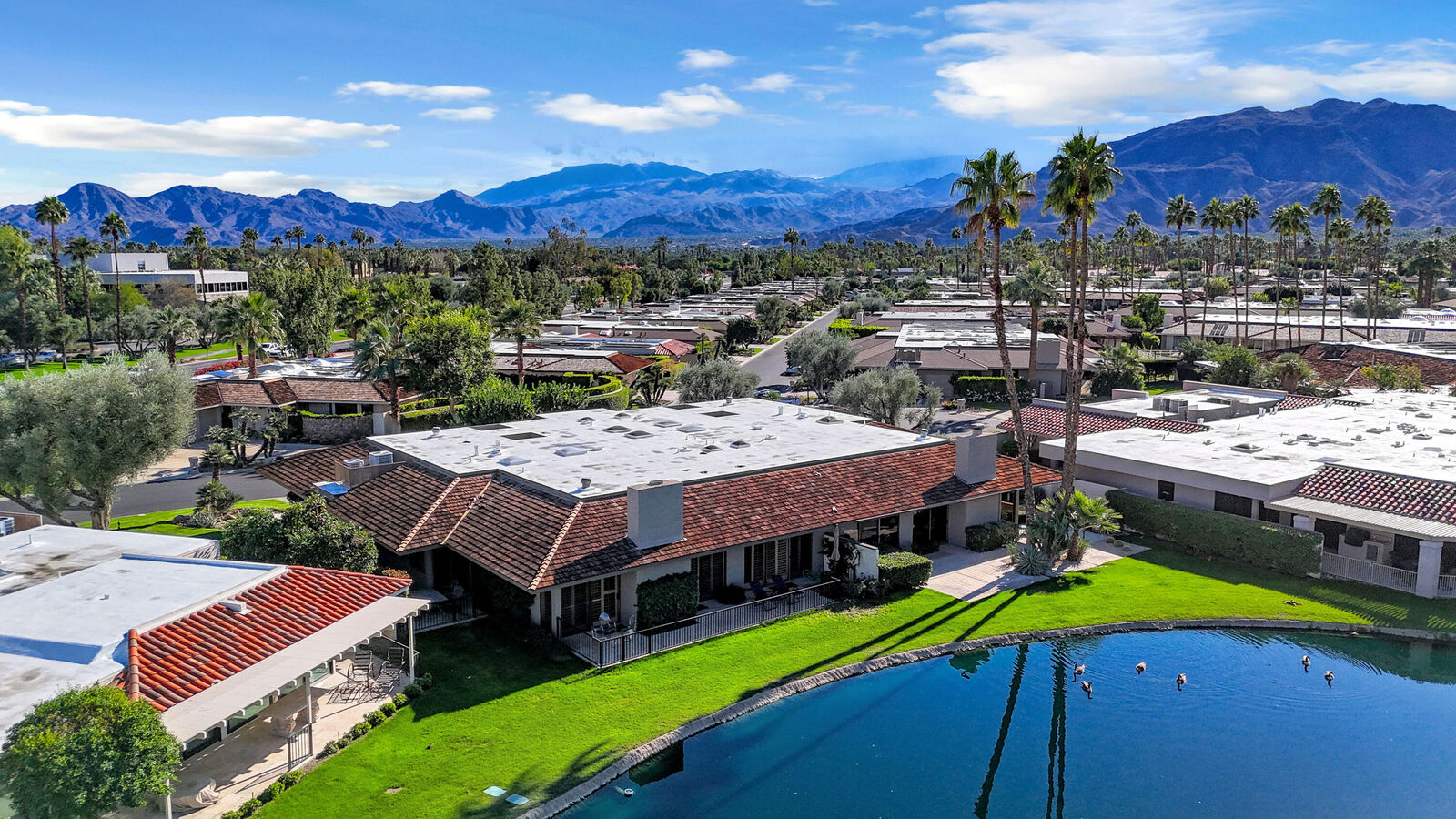 Property Photo:  10 Colgate Drive  CA 92270 