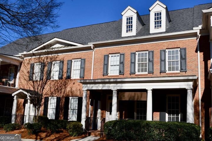 Property Photo: 100 Ansonborough Lane 403 GA 30605