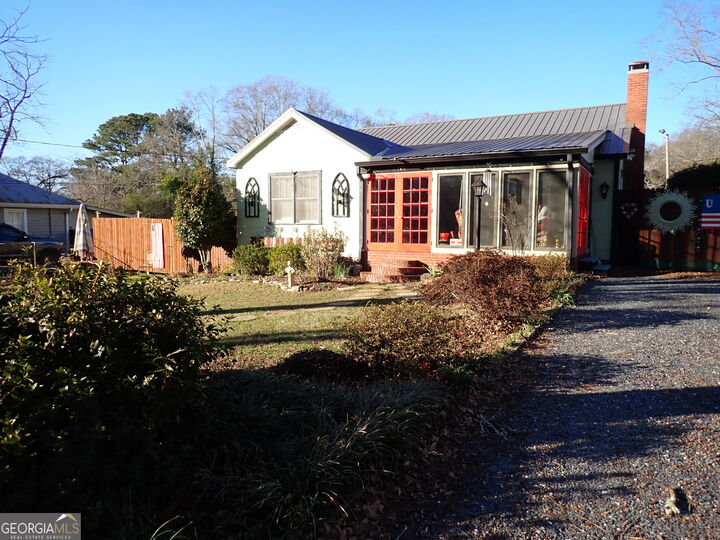 Property Photo:  120 South Avenue  GA 30236 