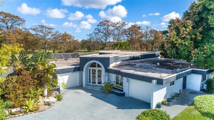 Property Photo:  4804 Kumquat Dr  FL 33319 