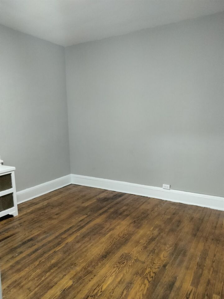 Property Photo:  291 Central Ave B2  NJ 07307 