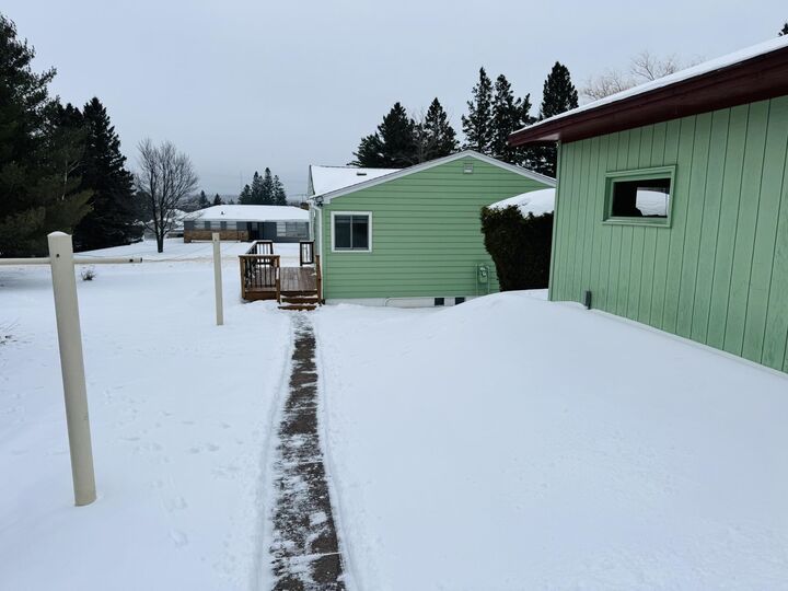 Property Photo:  1515 9th Ave  MN 55616 