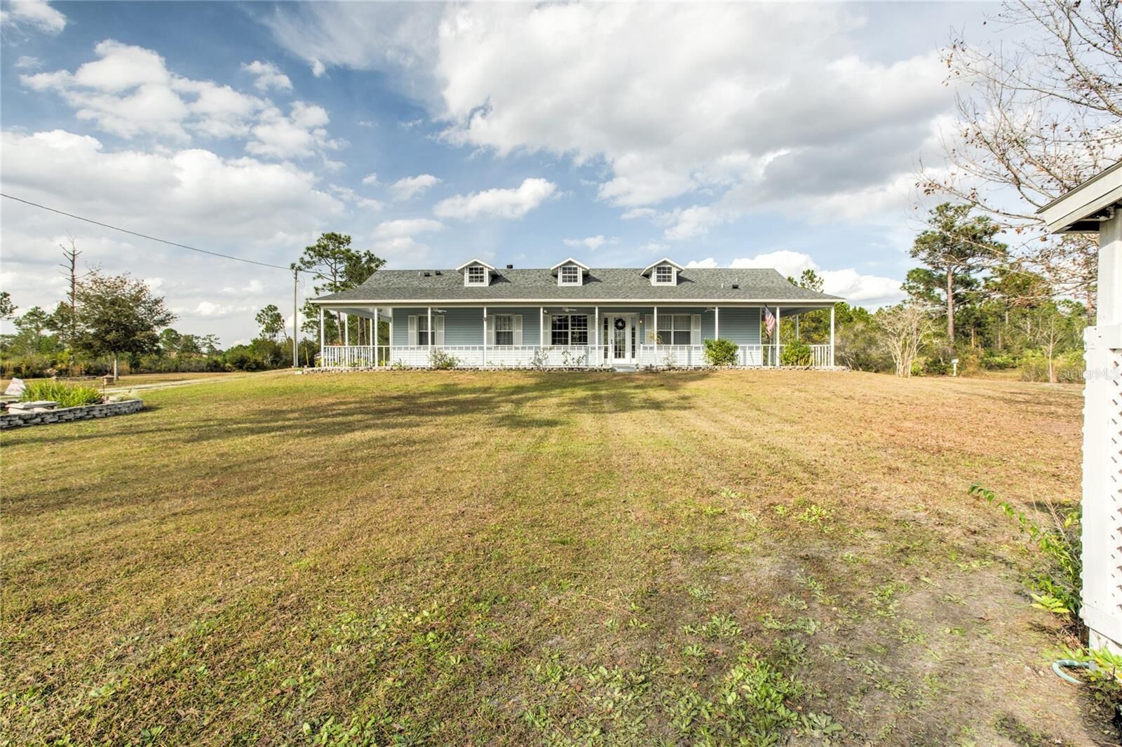Property Photo:  20351 Sabal Street  FL 32833 