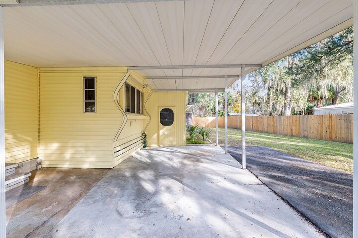Property Photo:  3809 Cr 405N  FL 33538 