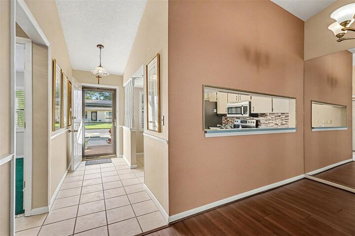 Property Photo:  38345 Cottonwood Place 38345  FL 33542 