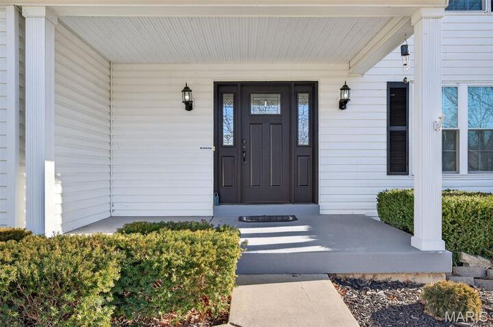 Property Photo:  2927 Bromley Drive  MO 63368 