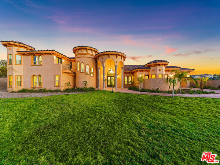 Property Photo:  14420 Merlot Court  CA 92508 