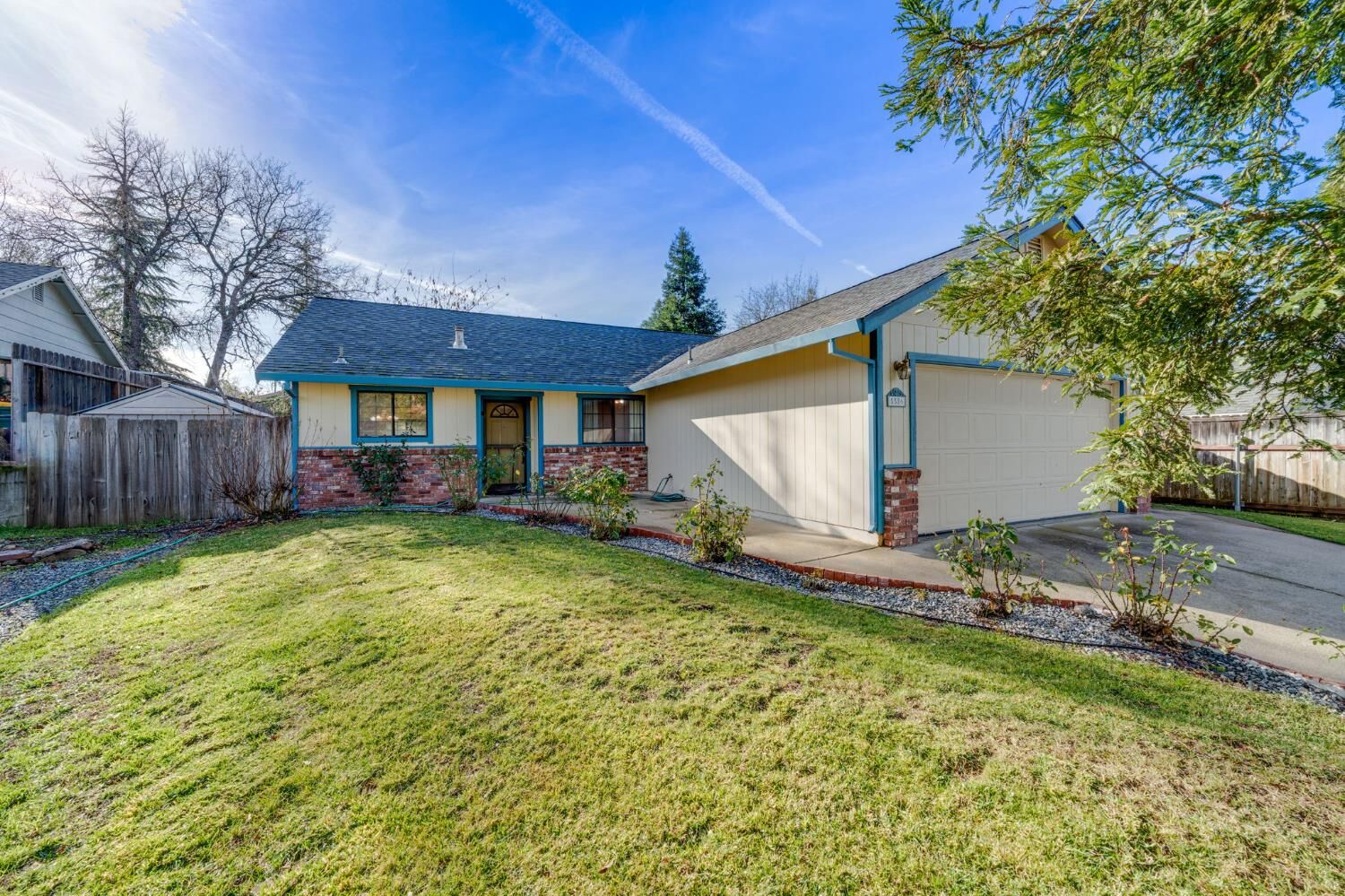 Property Photo:  5586 Crossbill Lane  CA 95623 