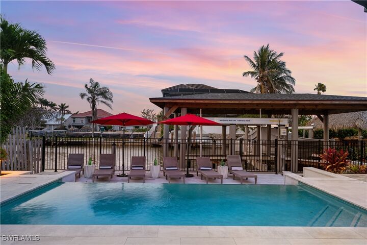 Property Photo: 493 Willet Avenue FL 34108