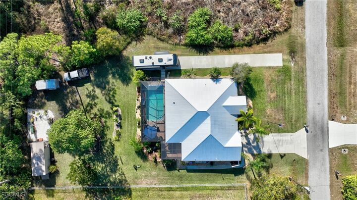 Property Photo:  1004 Palmetto Avenue  FL 33972 