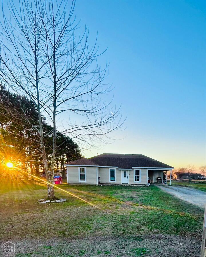 Property Photo:  256 County Road 120  AR 72416 