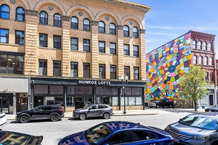 Property Photo:  49 Munroe 306  MA 01901 