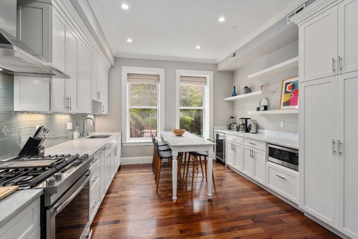 Property Photo:  324 Tappan 1  MA 02445 