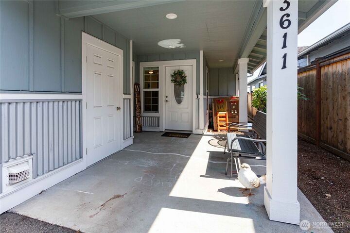 Property Photo:  3611  Portage Lane F2  WA 98221 