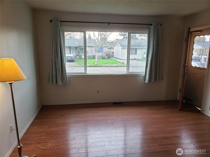 Property Photo:  2830  Colorado Street  WA 98632 