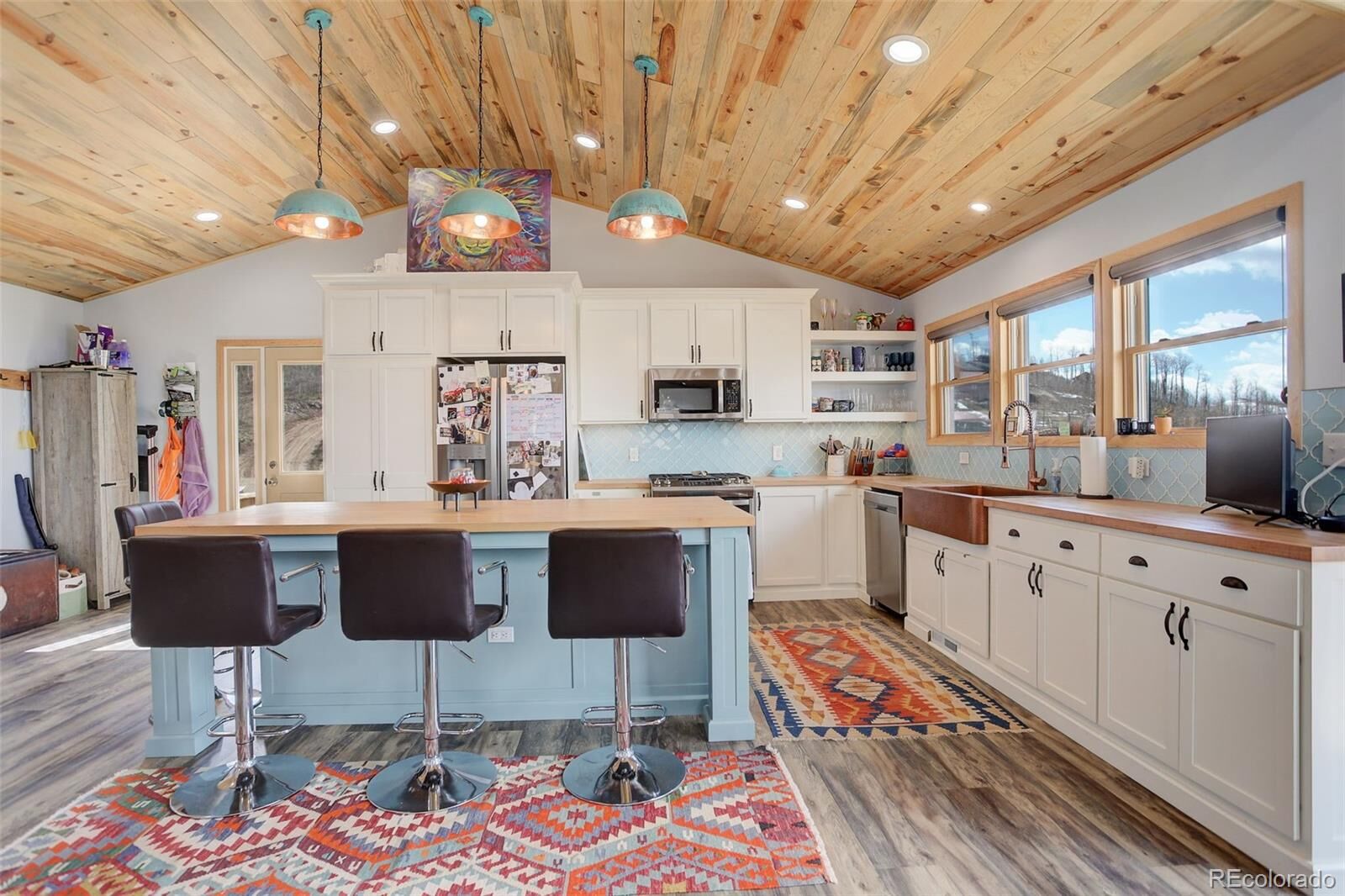 Property Photo:  859 County Road 413  CO 80446 