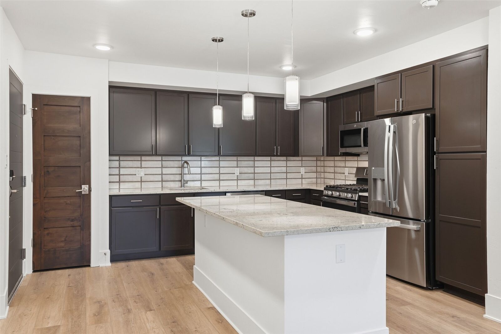 Property Photo:  1044 Blue River Parkway C-308  CO 80498 