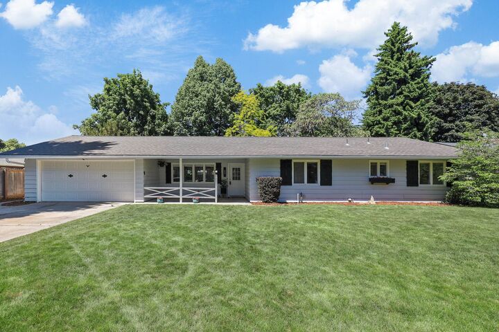 Property Photo:  1919 E 59th Ave  WA 99223 