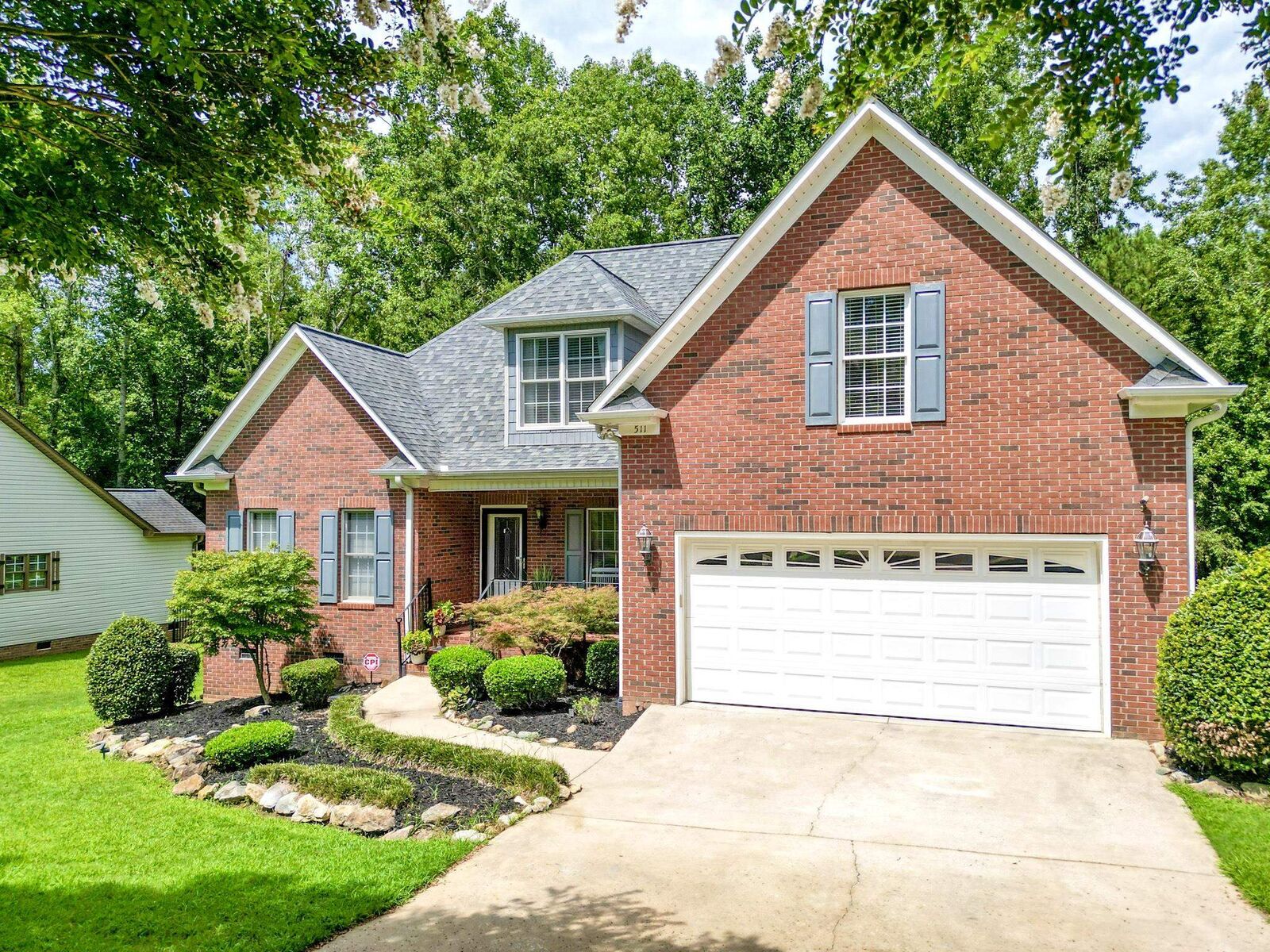 Property Photo:  511 Chattooga Road  SC 29376 