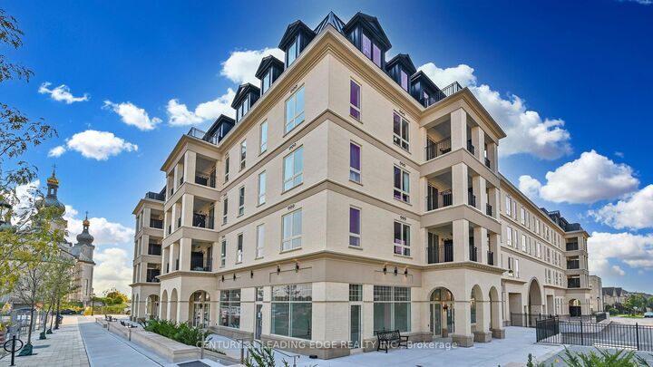 Property Photo:  101 Cathedral High Street Ph30  ON L6C 0P1 