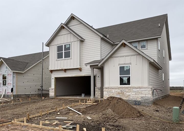 Property Photo: 320 Willow Heights Drive TX 78634