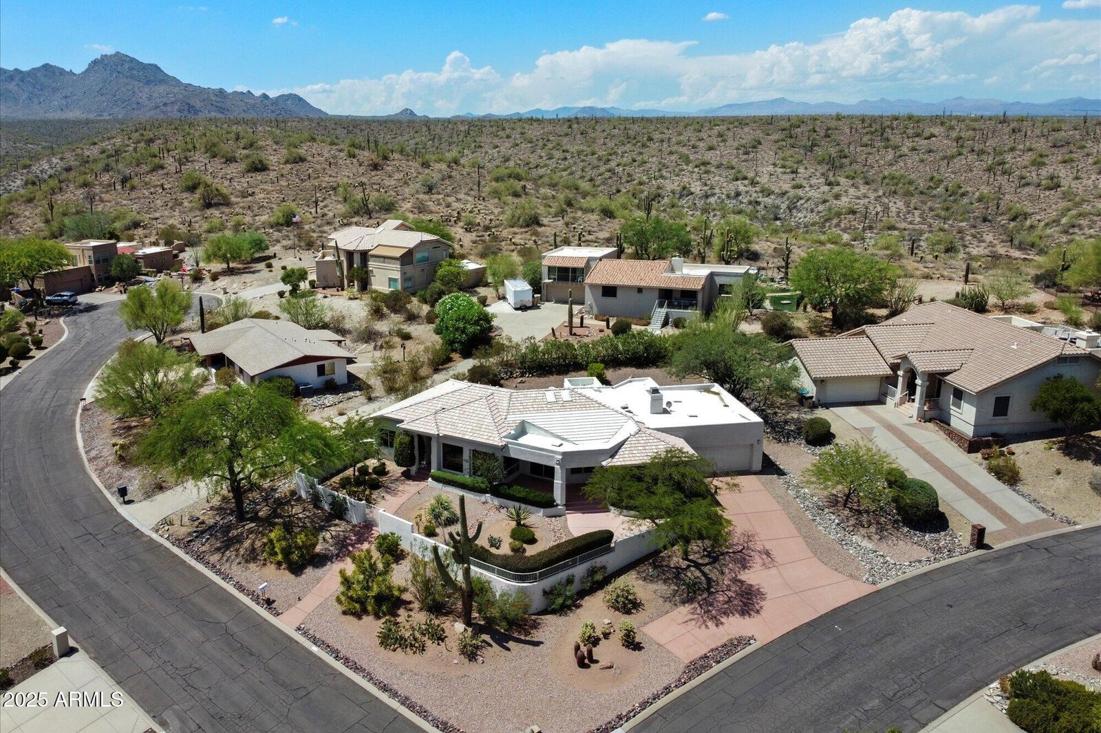 Property Photo:  15526 E Bumblebee Lane  AZ 85268 