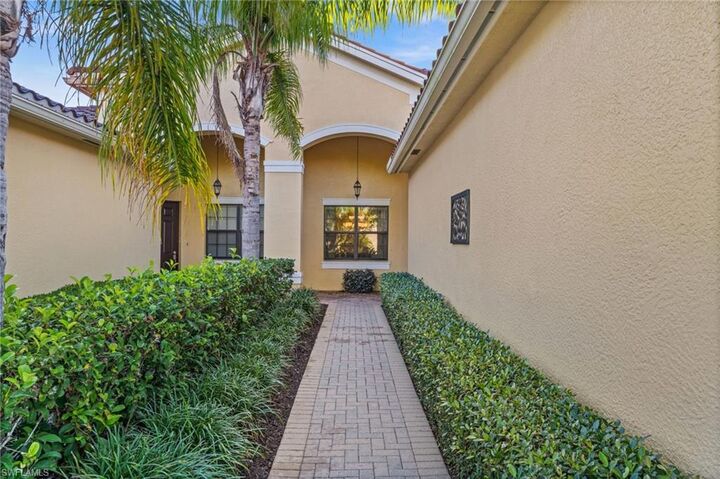Property Photo: 11928 Five Waters Cir FL 33913