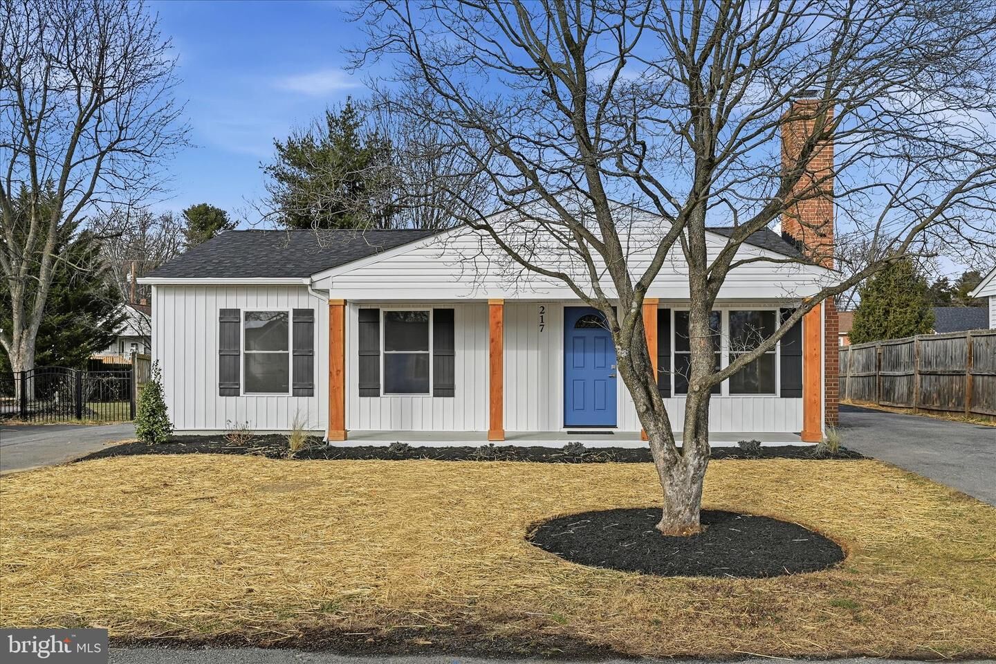 Property Photo:  217 Myrtle Avenue  VA 22601 