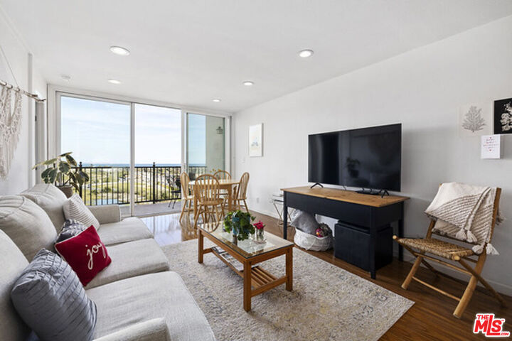 Property Photo:  23901 Civic Center Way  CA 90265 