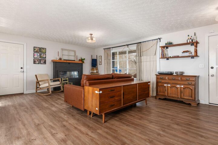 Property Photo:  225 Carryback SW Drive  OH 43062 