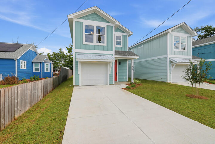 Property Photo:  928 Grace Avenue  FL 32401 