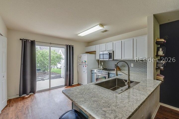 Property Photo:  406 Park Side Way  SC 29909 